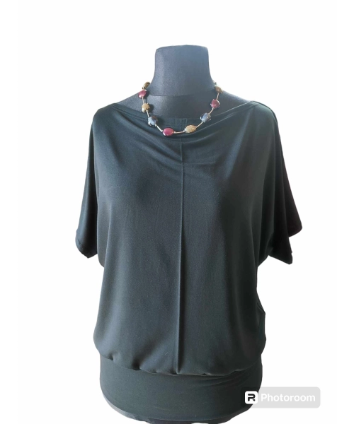 Bluzka kimonowa z dekoltem w łódkę - uniwersalny kolor czarny